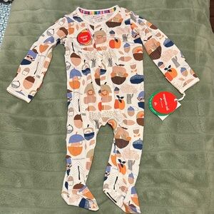 Magnetic Me Modal Magnetic Footie